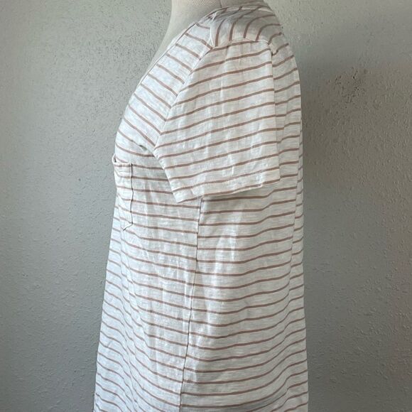 Used Universal Thread Womens White/Pink Stripes V-Neck Short Sleeve Top Size S - Picture 4 of 7